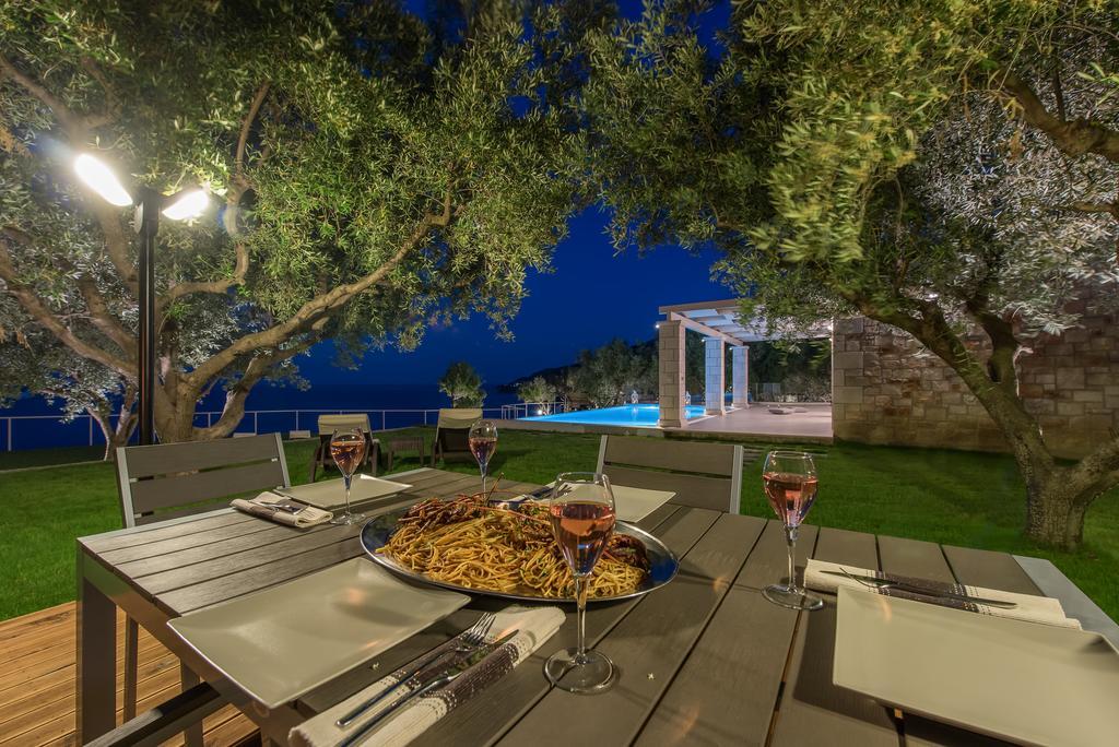 Avra Luxury Villa & Spa Keri Room photo