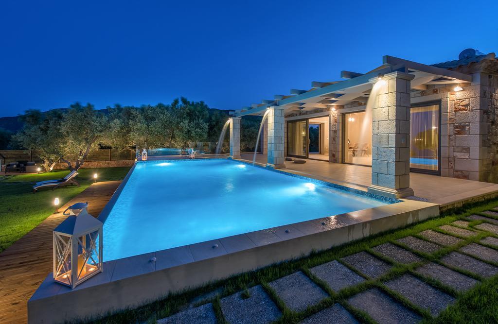 Avra Luxury Villa & Spa Keri Room photo