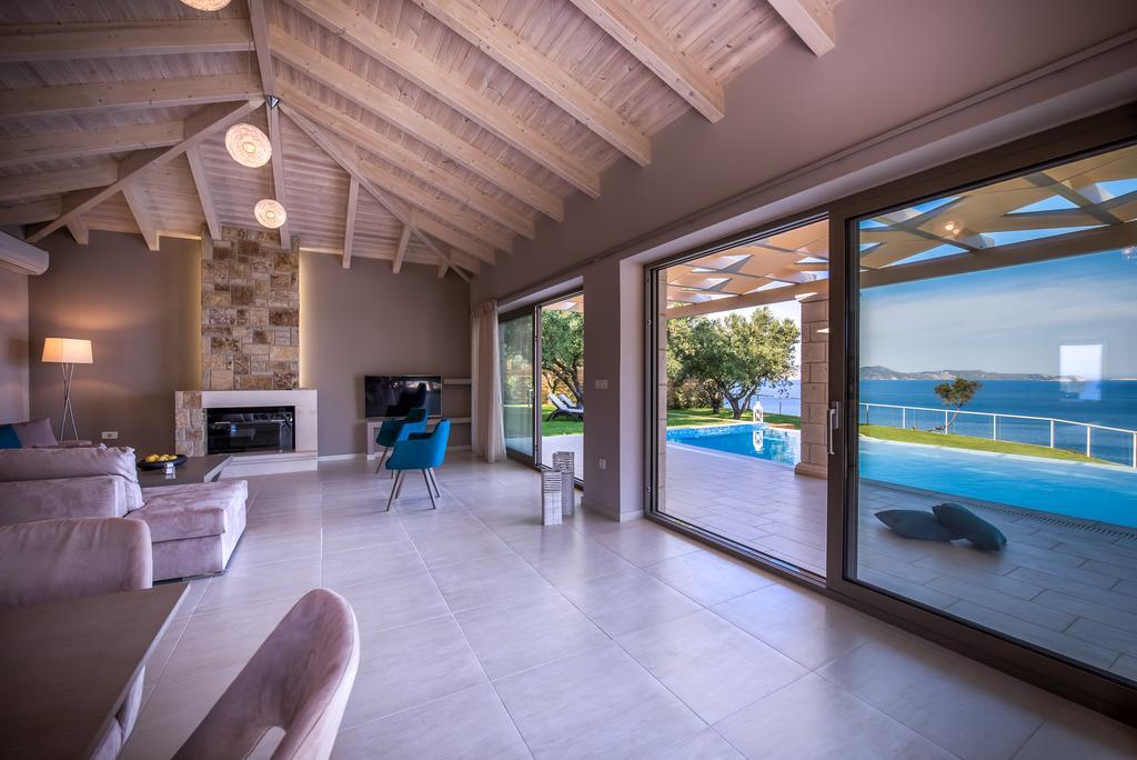 Avra Luxury Villa & Spa Keri Room photo